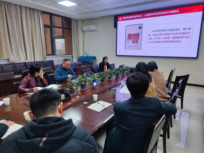 bedc399e70dc47e6a97eaa7bb164a7b0.jpg 报告会现场_副本.jpg