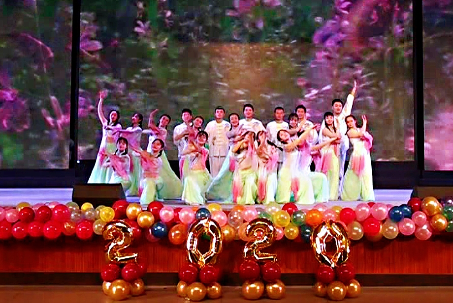 f152dd12907e4c16ba7ae7d02199c204.jpg f152dd12907e4c16ba7ae7d02199c204.jpg