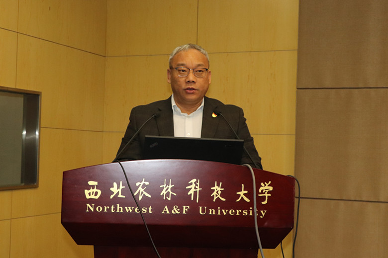 53652f17d26a442286314bed996f2200.jpg zhang .jpg