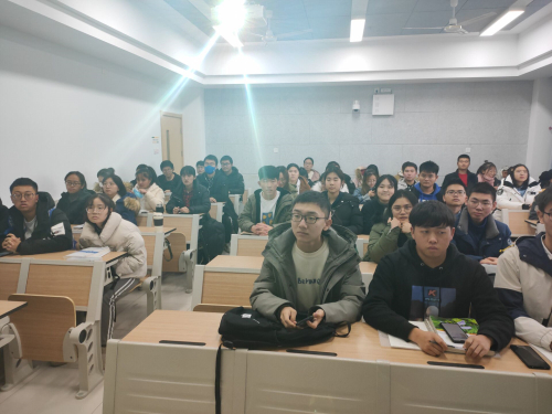 4a89346f0a1249b9a4621a15343867fc.jpg 宣讲现场.jpg