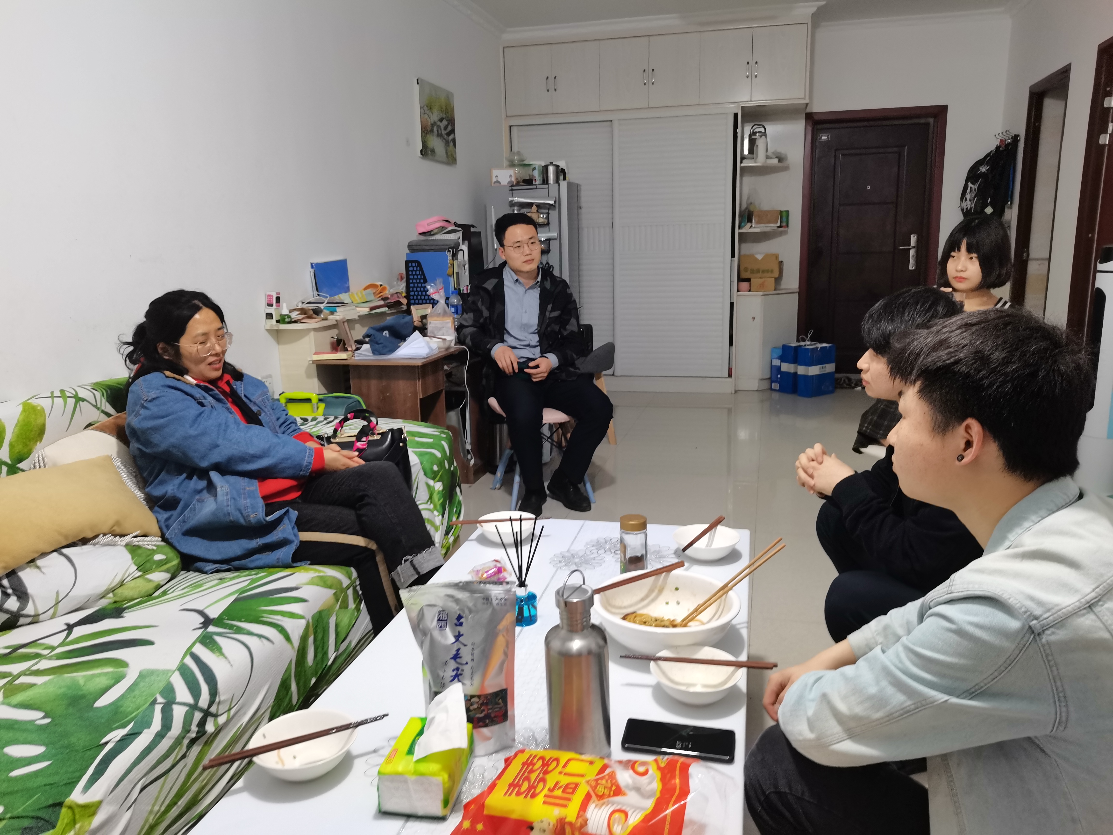 74ef318c4ece485b83c9312ce390595b.jpg 74ef318c4ece485b83c9312ce390595b.jpg